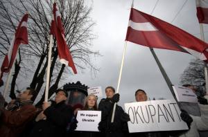 Lettons défendant uKriane